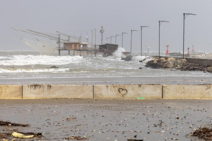 Comacchio, Allerta Meteo: Mare Grosso E Rischio Erosioni La Nuova Ferrara